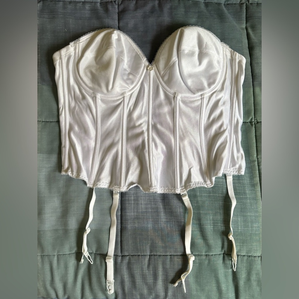 Dominique white corset size 40B
